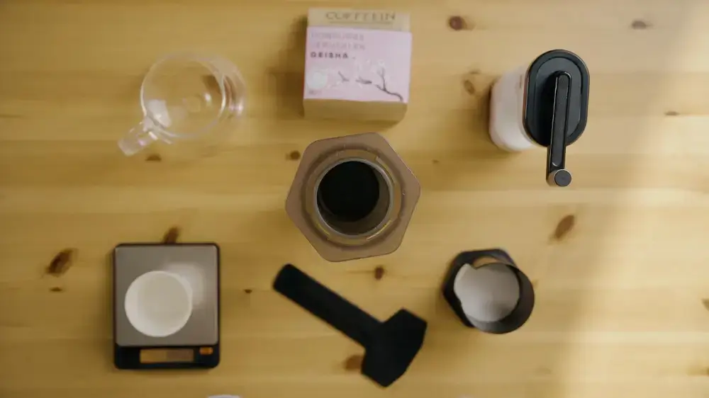 priprava-kavy-cez-aeropress1